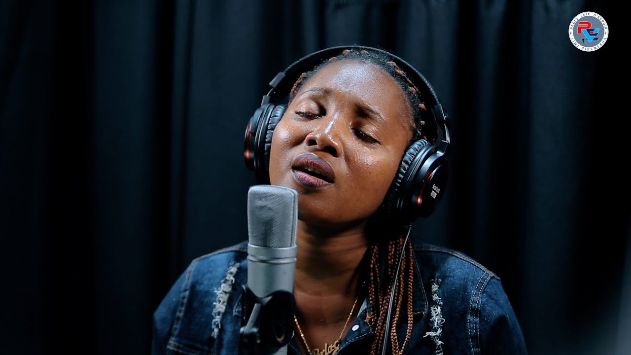 🔴LIVE WORSHIP SESSION : ♪ Chanella NDAYIKEZA ♪