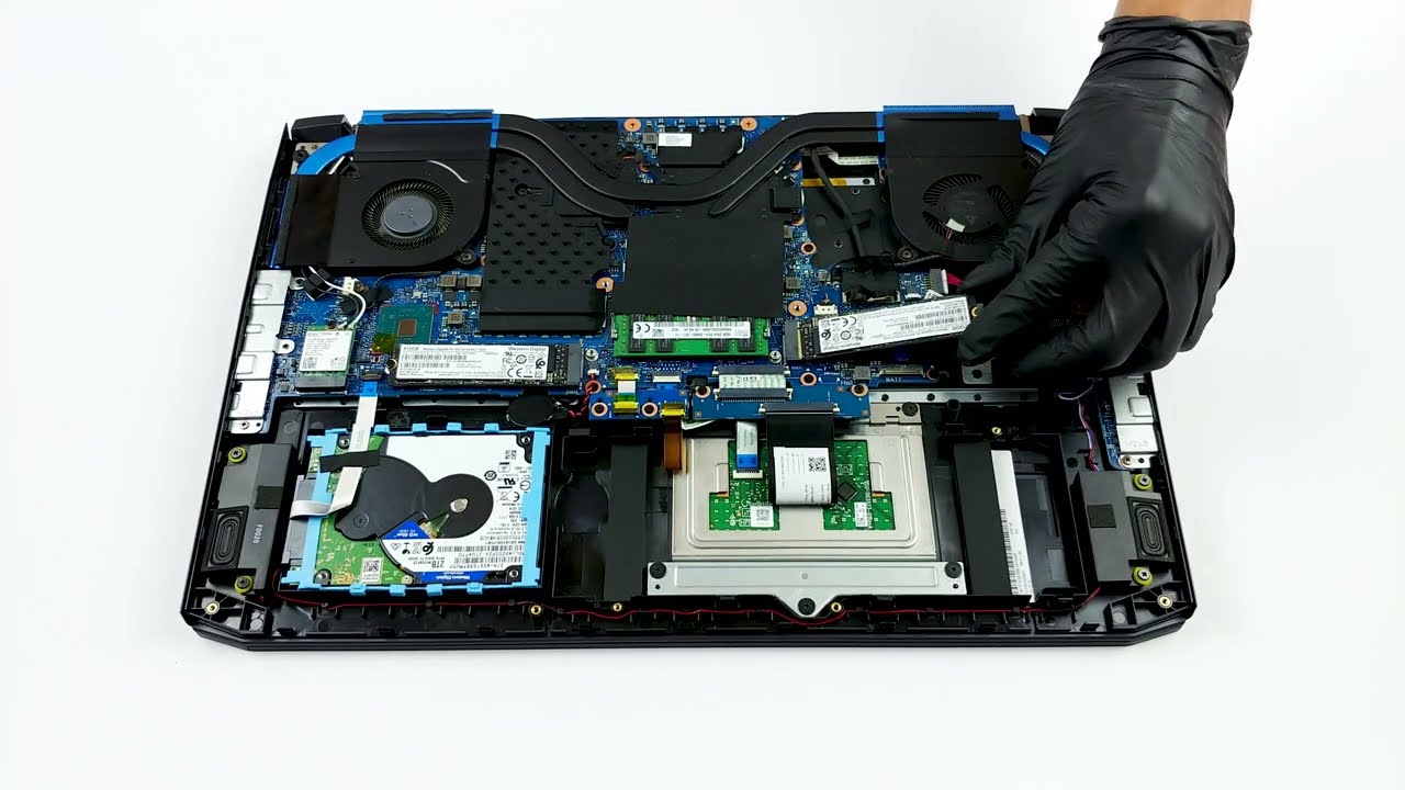 Acer Predator Helios 300 17