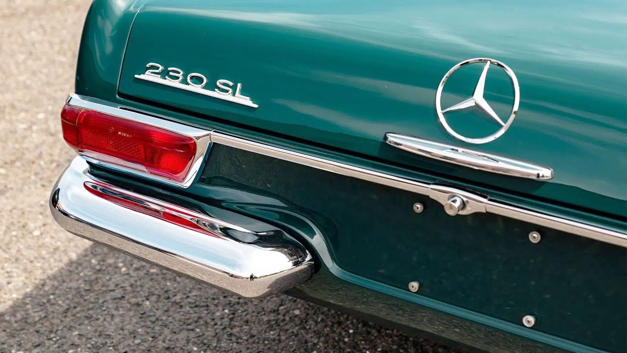W113 Mercedes-Benz 230 SL Pagoda legendary roadster, 1966