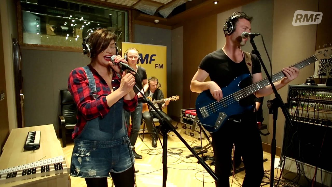Marta Podulka - Mocna (Poplista Plus Live Sessions)