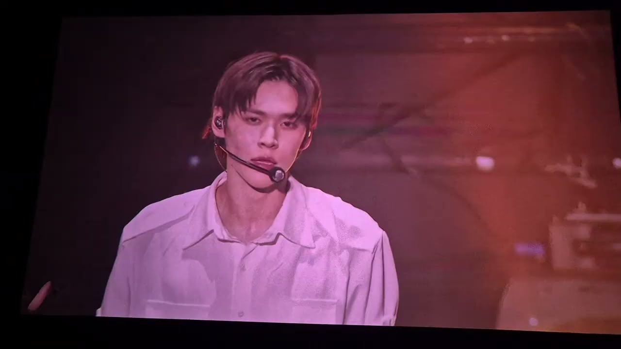 2024년 9월13일 라이즈 서울 성찬 생일 팬콘 했을때 독일 영화관에서 봤던날 talk saxy 무대