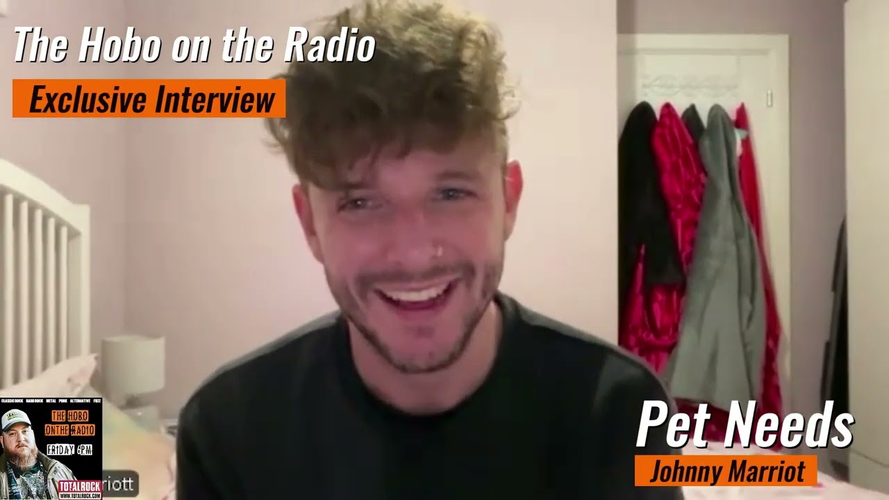 Джонни из Pet Needs беседует с радиоведущим Hobo on the Radio.