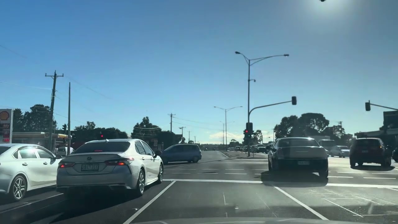 Melbourne Airport to Westmeadows | Scenic Drive | Just Road Sounds #driveaustralia #melbournedrive
