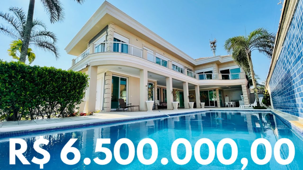 Tour em Casa Espetacular Frente ao Mar por R$ 6.500.000,00 na Praia da Enseada em Guarujá