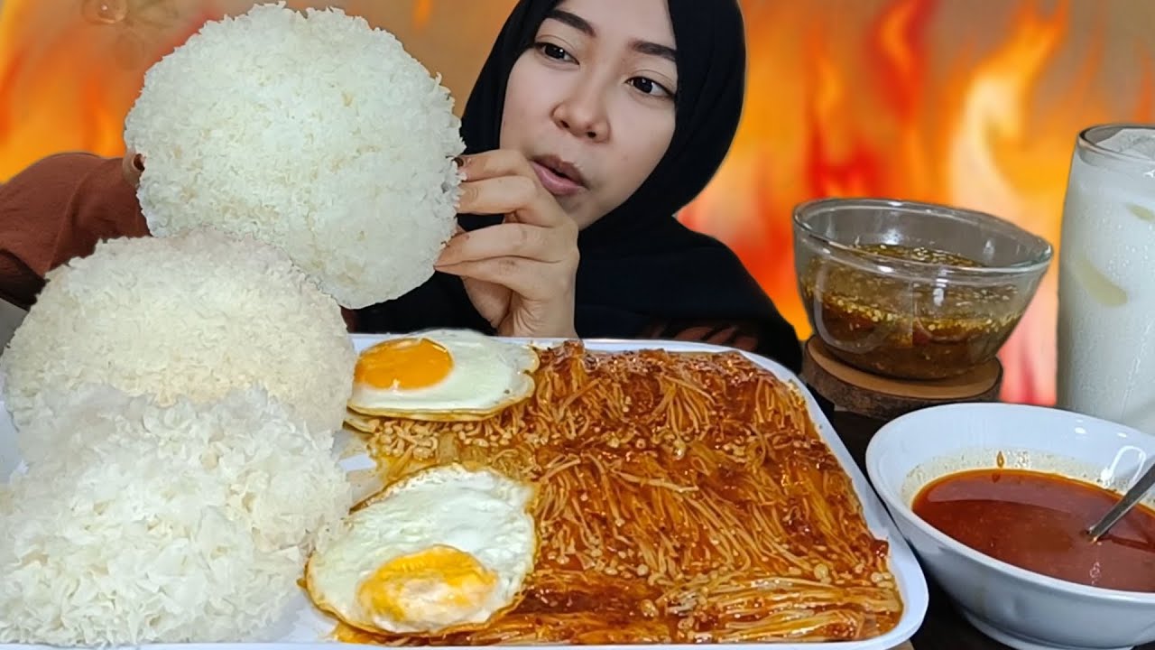 mukbang jamur salju viral pake sambal Thailand dan jamur enoki