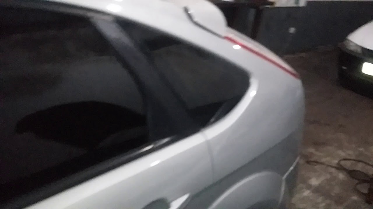 Ford Focus  motor avariado, transmissão avariada , direção avariada,não comunica com scane