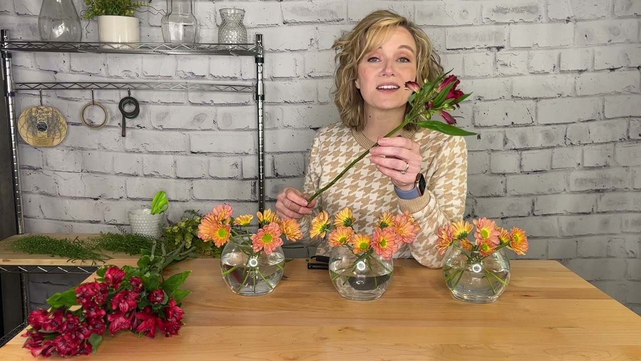 Simple Centerpieces with Alstroemeria and Daisies