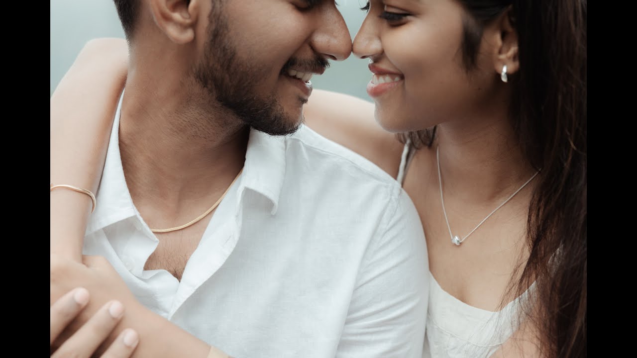 Pre Wedding Outdoor Cinematic Video Tamil | Mukesh & Shalini | A Love Story in the Hills of Valparai