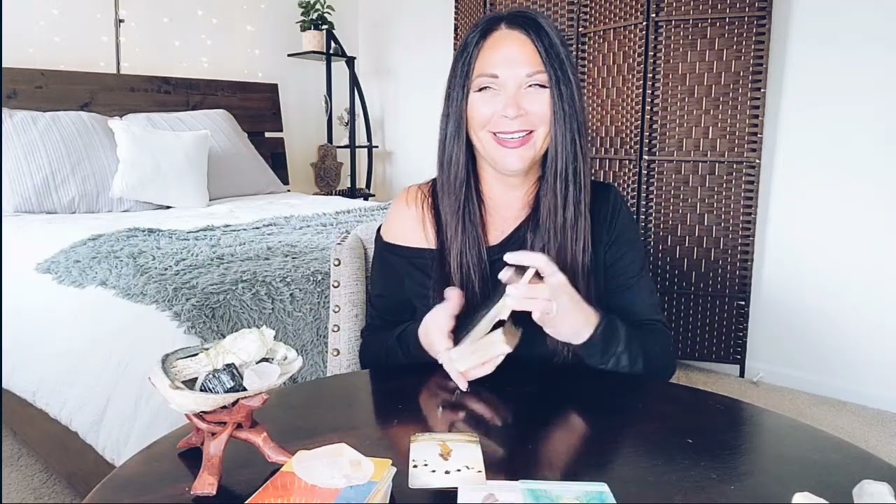 CAPRICORN | THIS IS GOING TO MAKE YOU HAPPY | MID-OCTOBER 2022 SPIRITUAL TAROT READING.