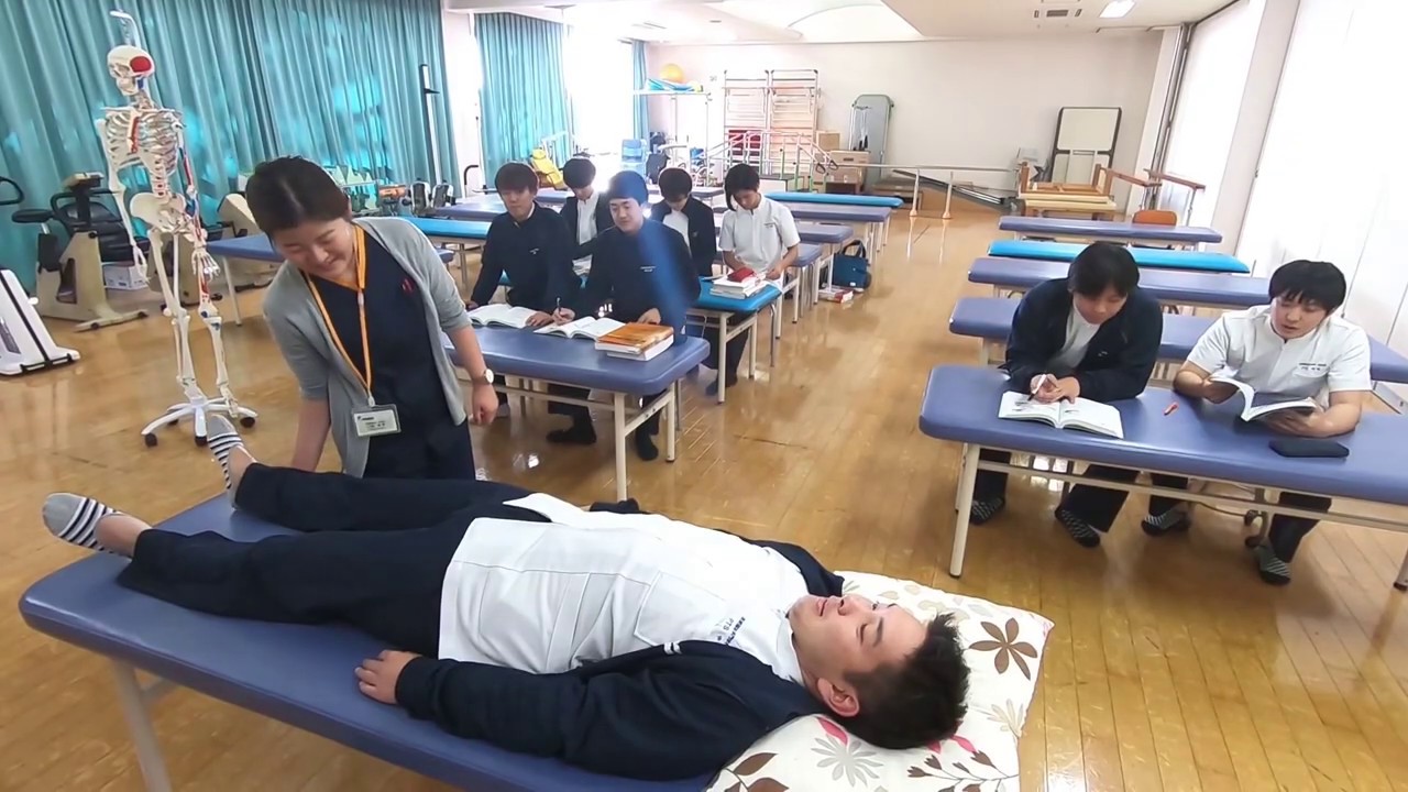 医療福祉専門学校　緑生館