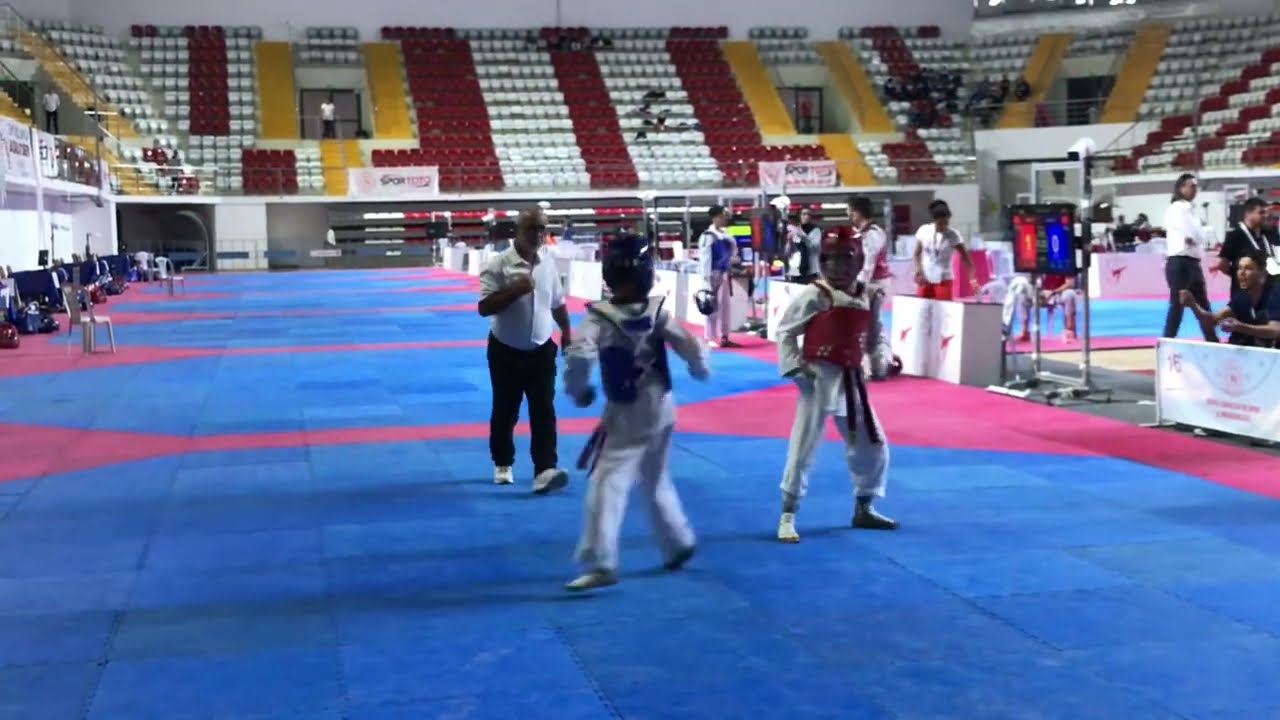 Ahmet Eren Aksoy Final 2023 Minikler Türkiye Şampiyonası (mavi köşe)