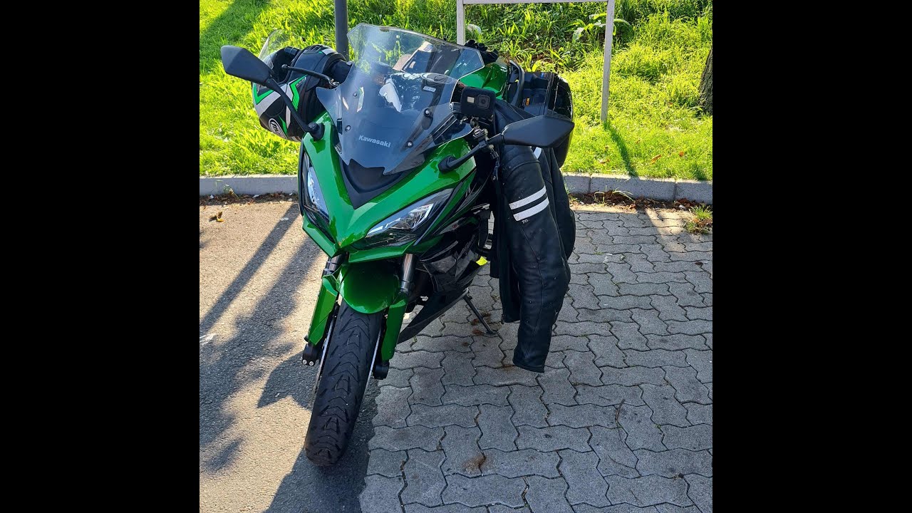 Kawasaki ninja 1000sx - Honda NC750x, Pizza hunting :)