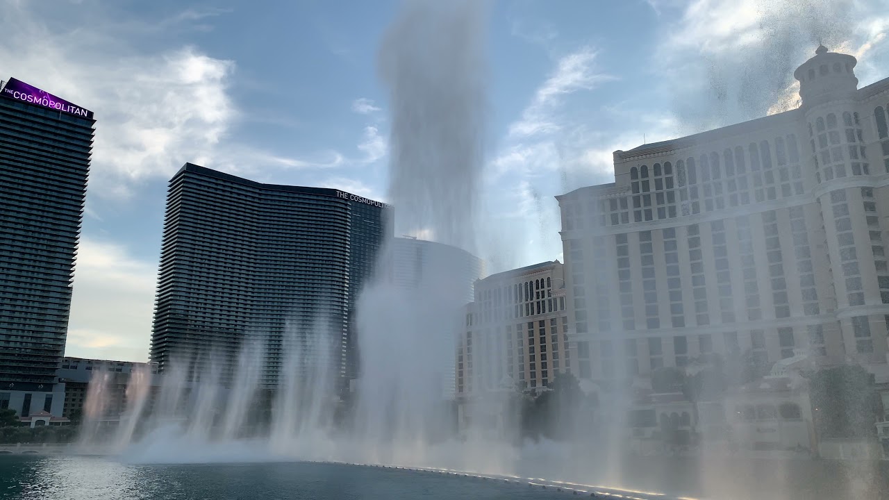 Tiesto ( Bellagio fountains ) 2021 ( COVID 19 )