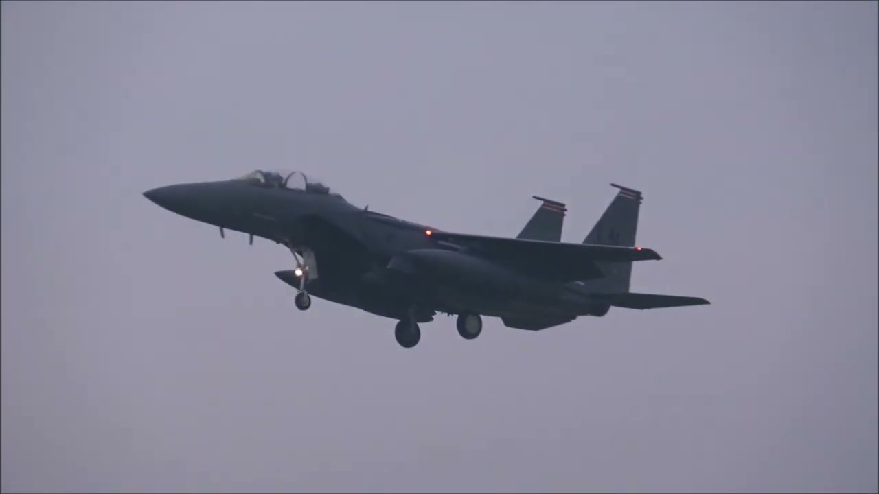 WHAT A BUSY SUNDAY MORNING AT RAF LAKENHEATH, 18th January 2026.
