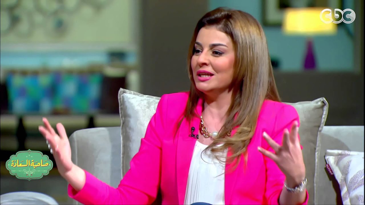 #صاحبة_السعادة | موقف طريف يجمع بين الفنانة نسرينا والمطرب إيهاب توفيق في كليب على كيفك ميل