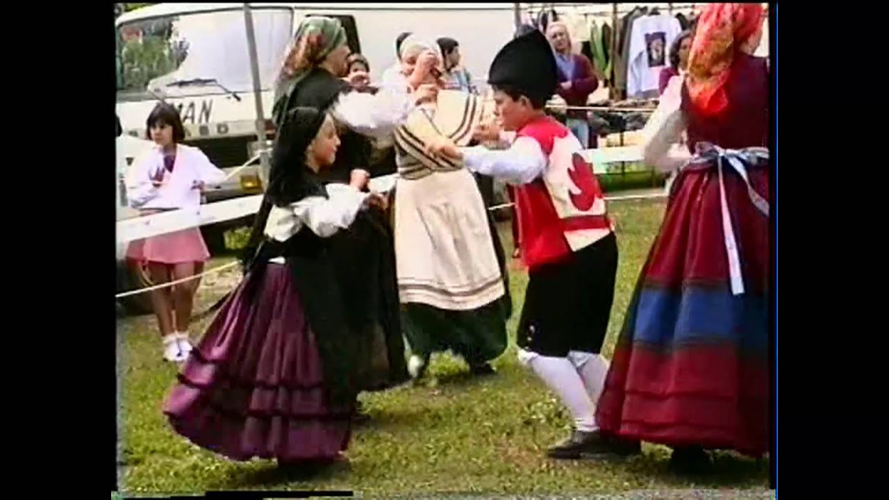 Feria en Pola de Somiedo (1997)