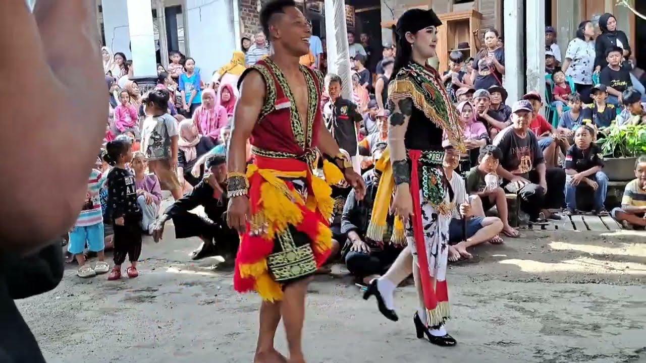 BUJANG GANONG LUCU LIVE DI DESA TANJUNG REJO