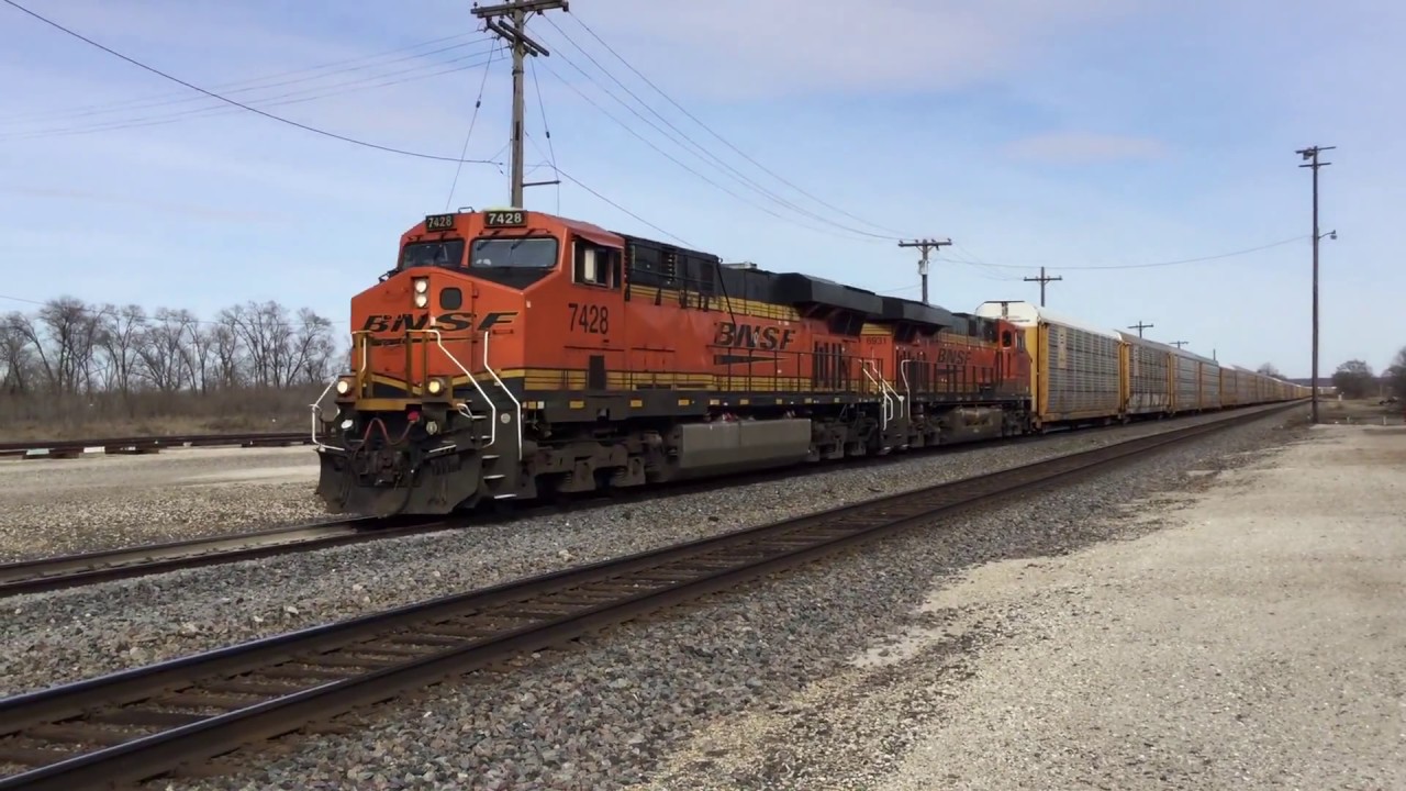 A super busy day on the BNSF Chillicothe sub w/ SD70ACe leader, locals, and more 03/11/17 (2/2)