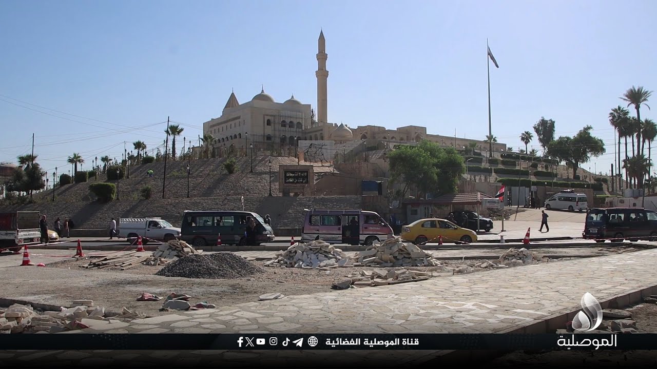 بلدية الموصل تباشر بأعمال تأهيل المثلثات والمناطق في تقاطع النبي يونس