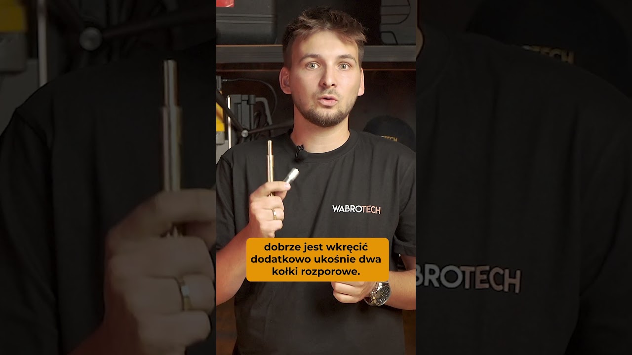 Dowiedz się w jaki sposób zamontować pochyły statyw WABROTECH WT45S do wiertnic!