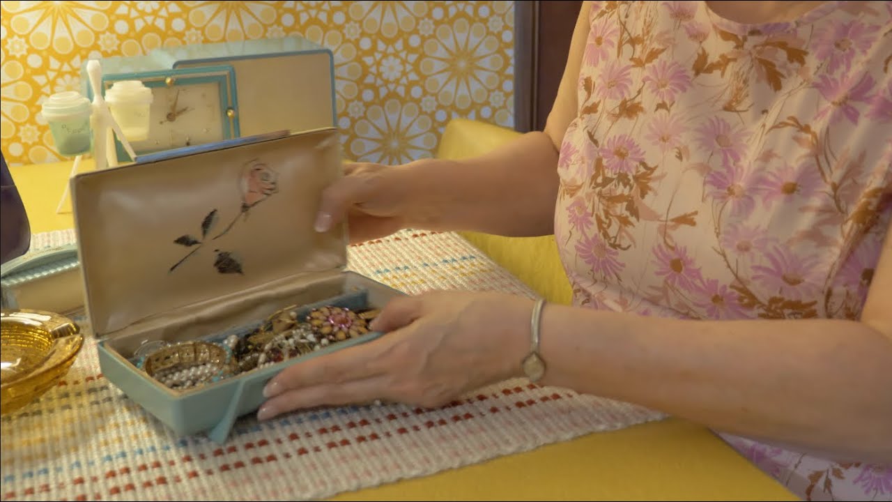 Mamaw's Jewelry ✨ 1960s Retro Roleplay 💍 Sorting & Organizing Vintage Jewelry ✨ Soft Spoken