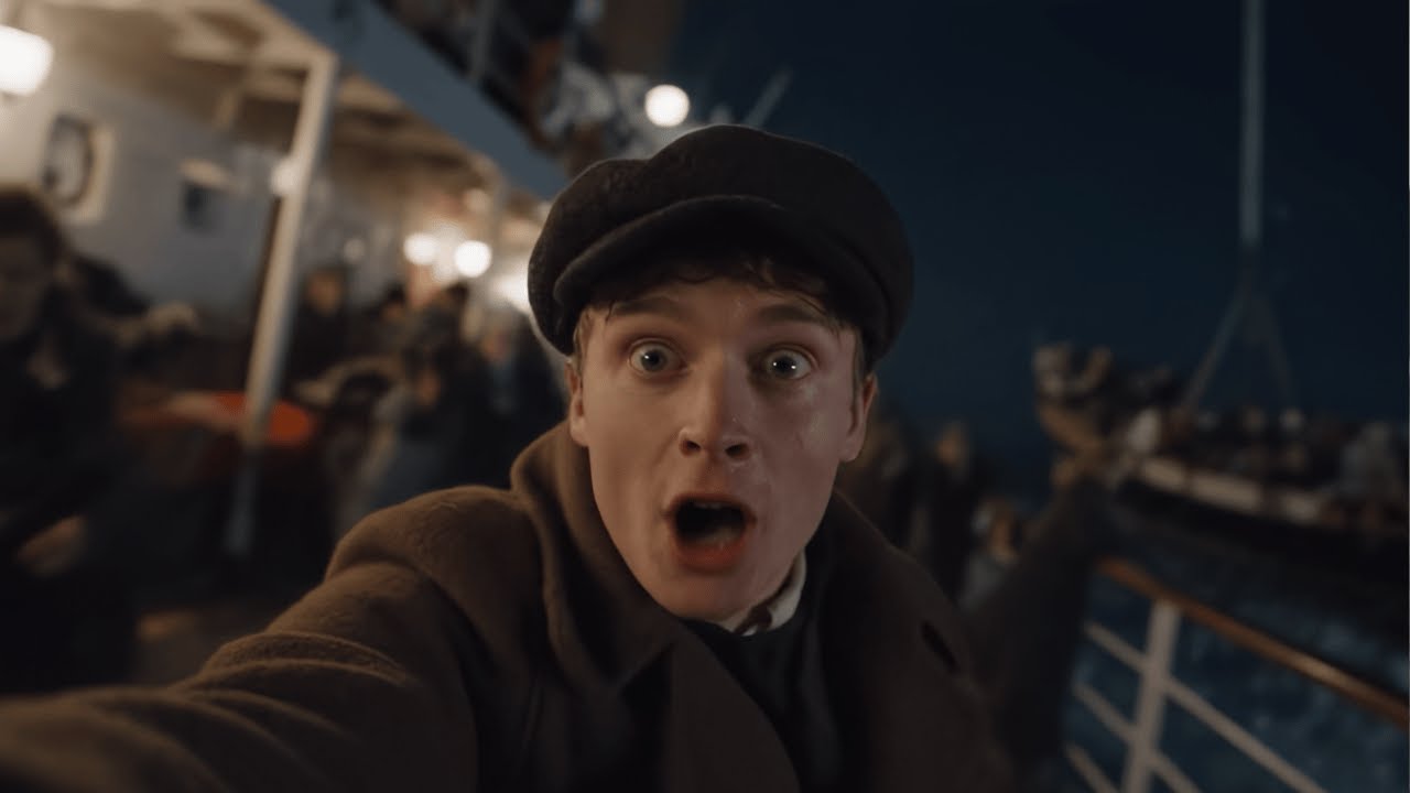 What if Titanic Passengers Had Smartphones?