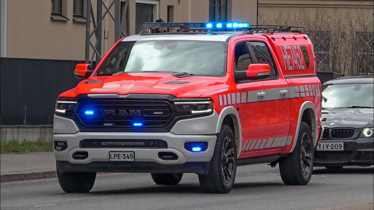 [Finland] Helsinki Volunteer Fire Department 160 years Celebrate Parade!