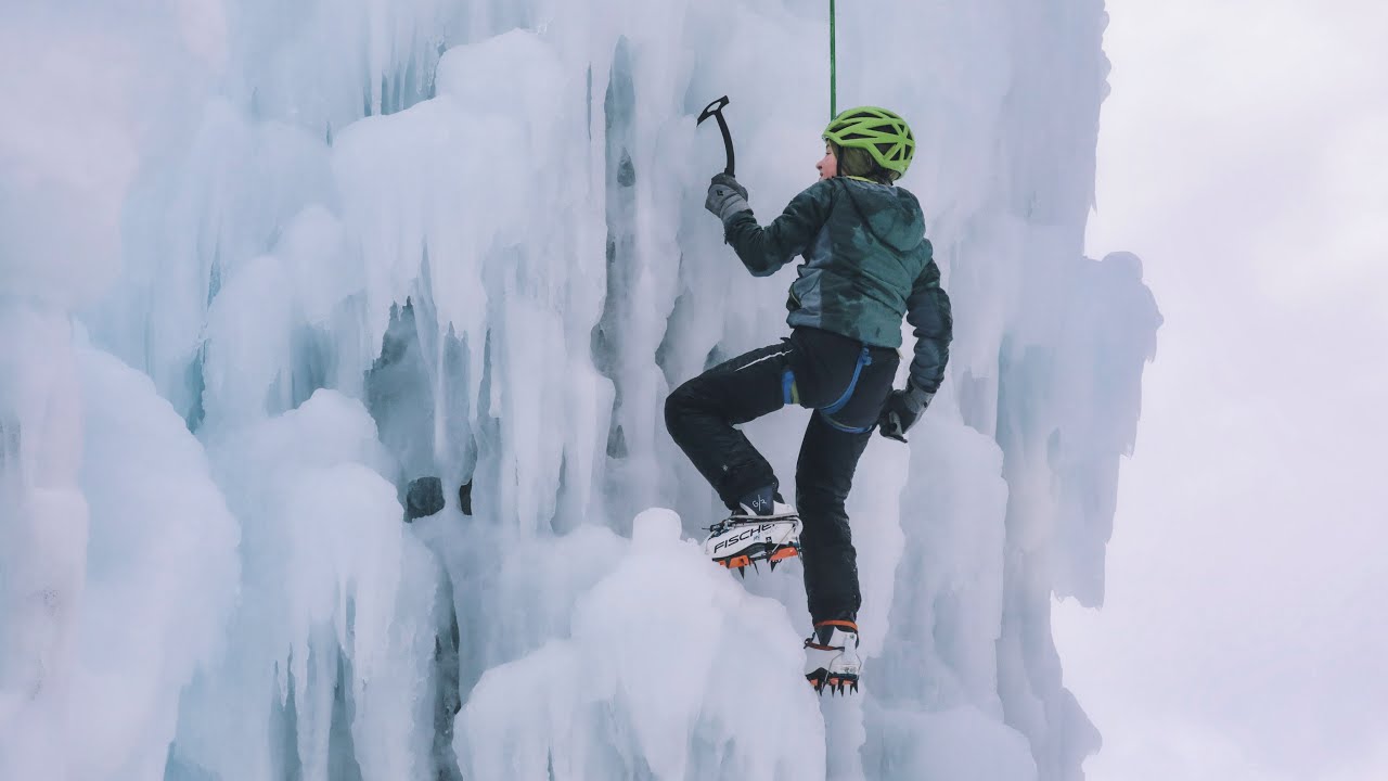Eisklettern f&uuml;r Kinder // Iceclimbing for kids