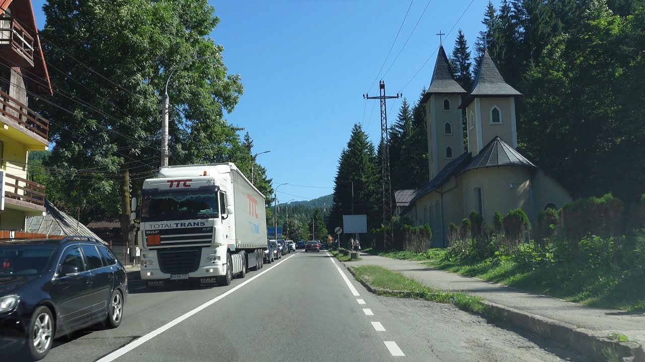 Beautiful landscapes in the Romanian Carpathians, passing through Azuga and into Brașov county [4K]
