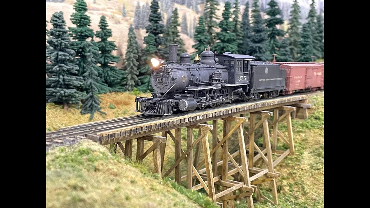 HOn3 MDC/Roundhouse 2-8-0 with Soundtraxx Tsunami2 Sound