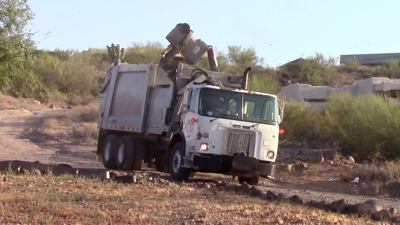 Area Disposal: Volvo Heil 7000 on rural route