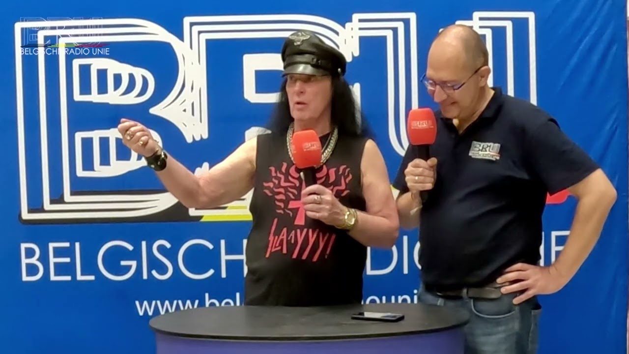 Dave Evans op bezoek bij de Belgische Radio Unie