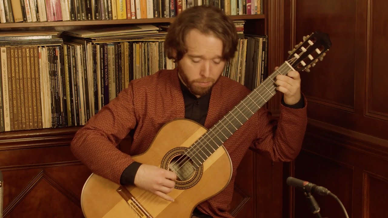 The Cleveland International Classical Guitar Festival® presents classical guitarist Colin Davin.