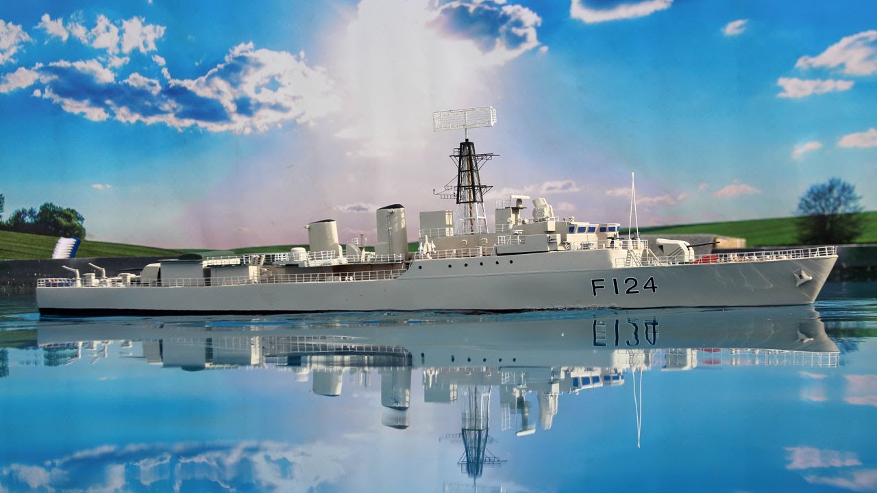Deans Marine | HMS Zulu | Tribal - Class Frigate | 1/96 scale