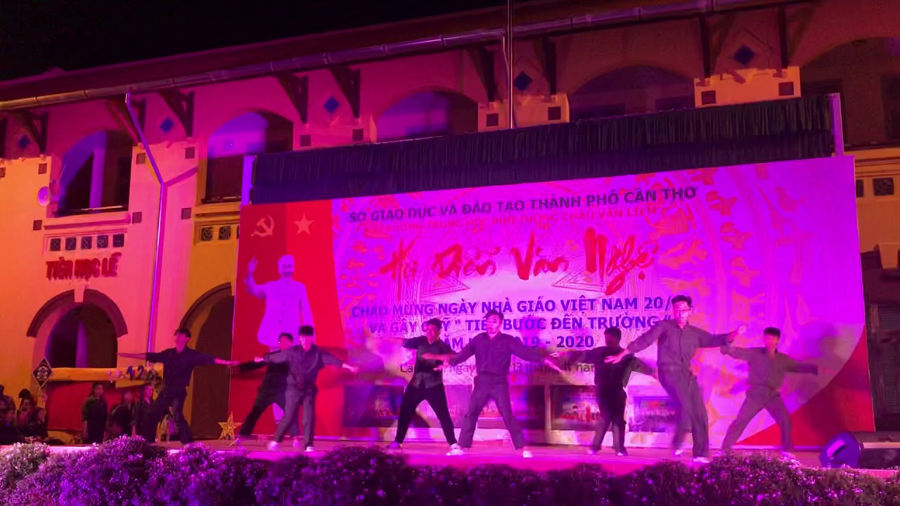 Những ngôi sao xa xôi D2 2020 THPT Châu Văn Liêm Cần Thơ