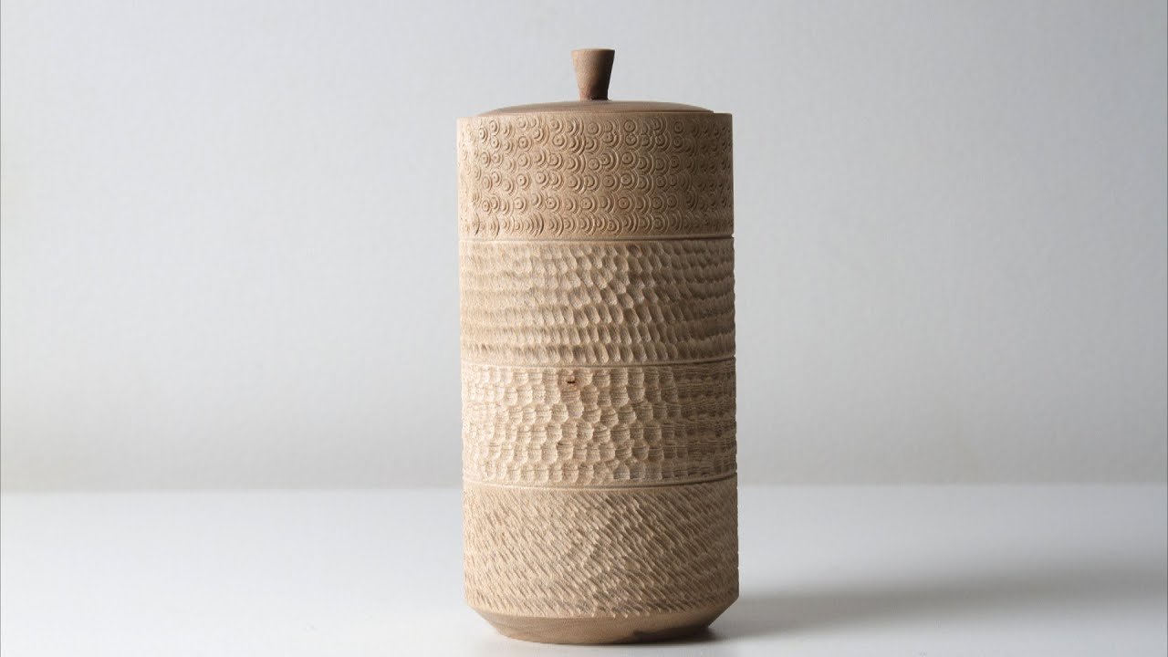 Making a Turned Lidded Box From A Branch - Firewood Challenge