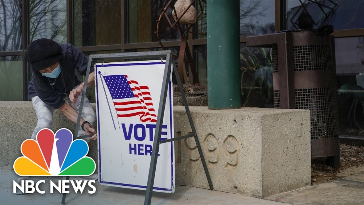 Voting underway in Wisconsin Supreme Court election