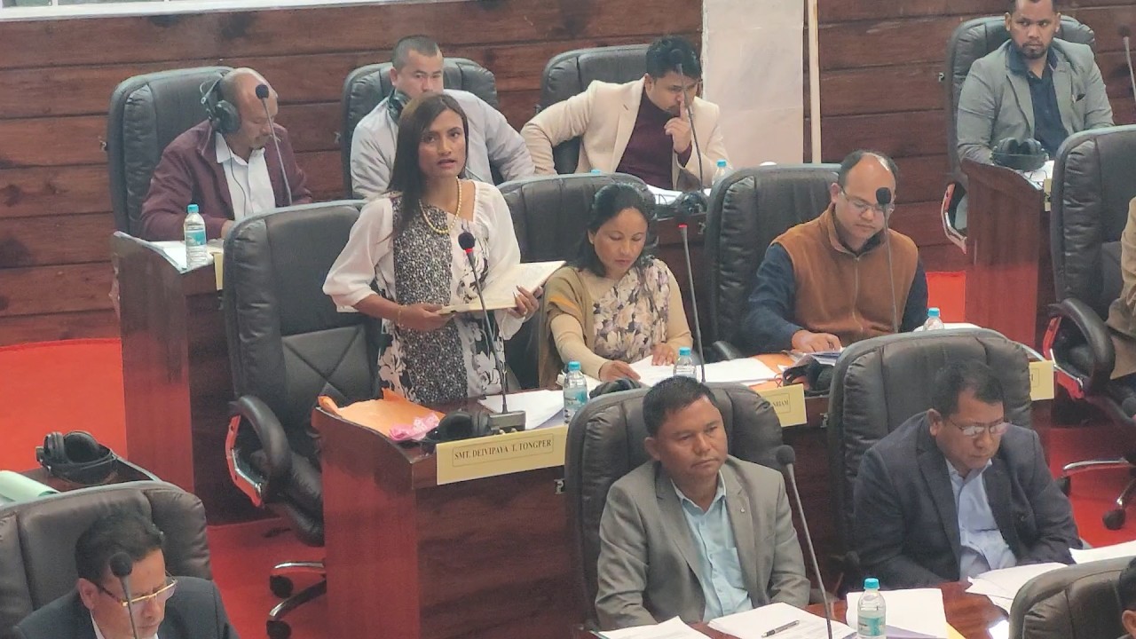 Kyntu ka Kong Deivipaia ban pynsangeh iaka jingtih bad khlong maw beain ha wah Malidor