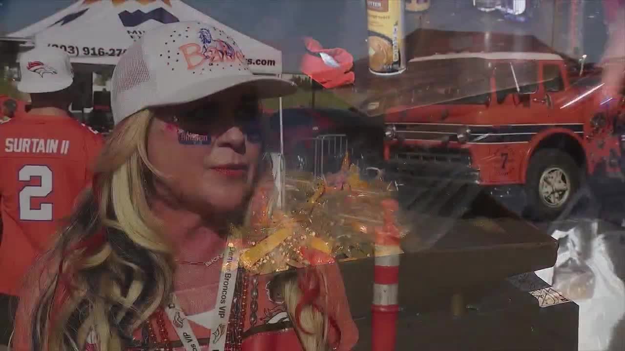 Denver Broncos fans get party started early for home opener