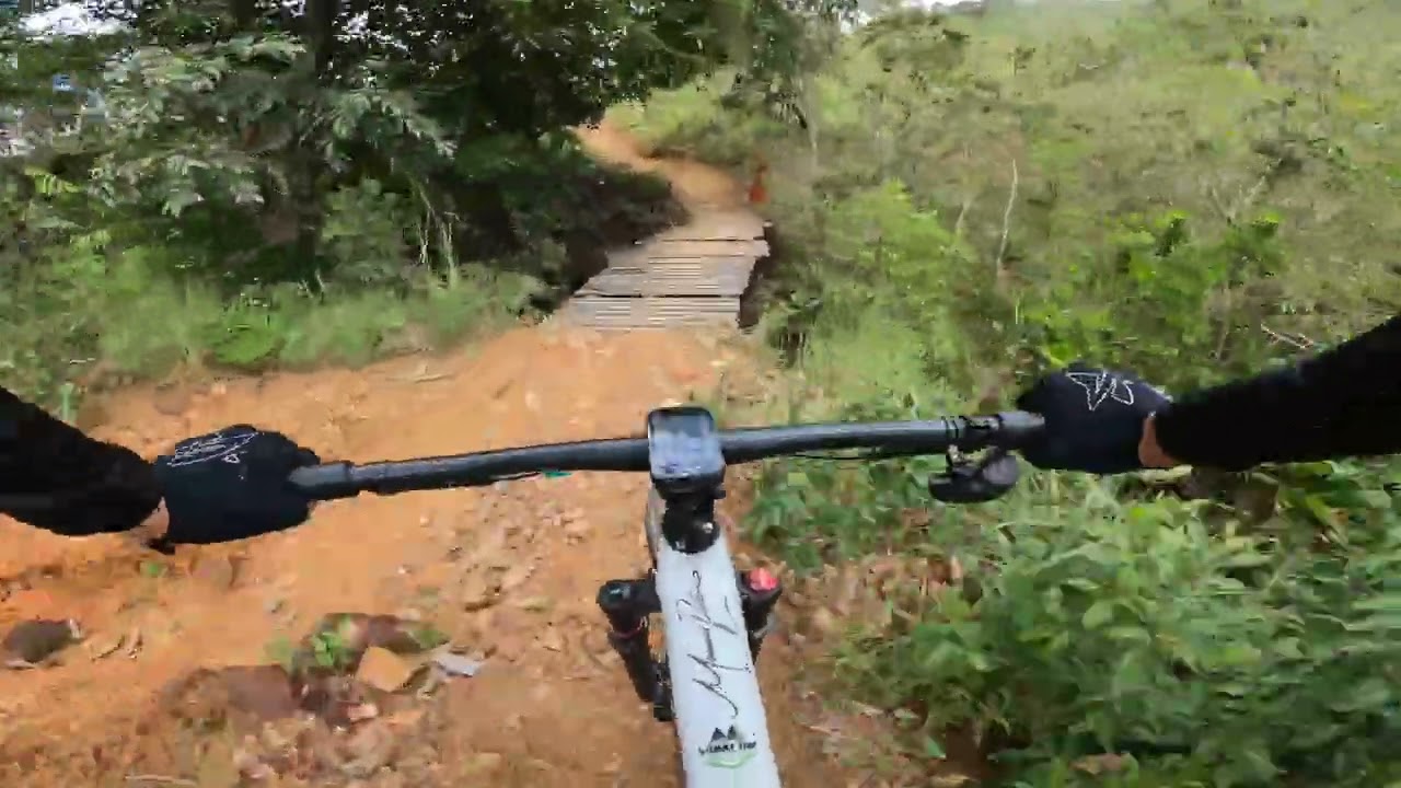 Mountain Bike técnico e diversão!!!