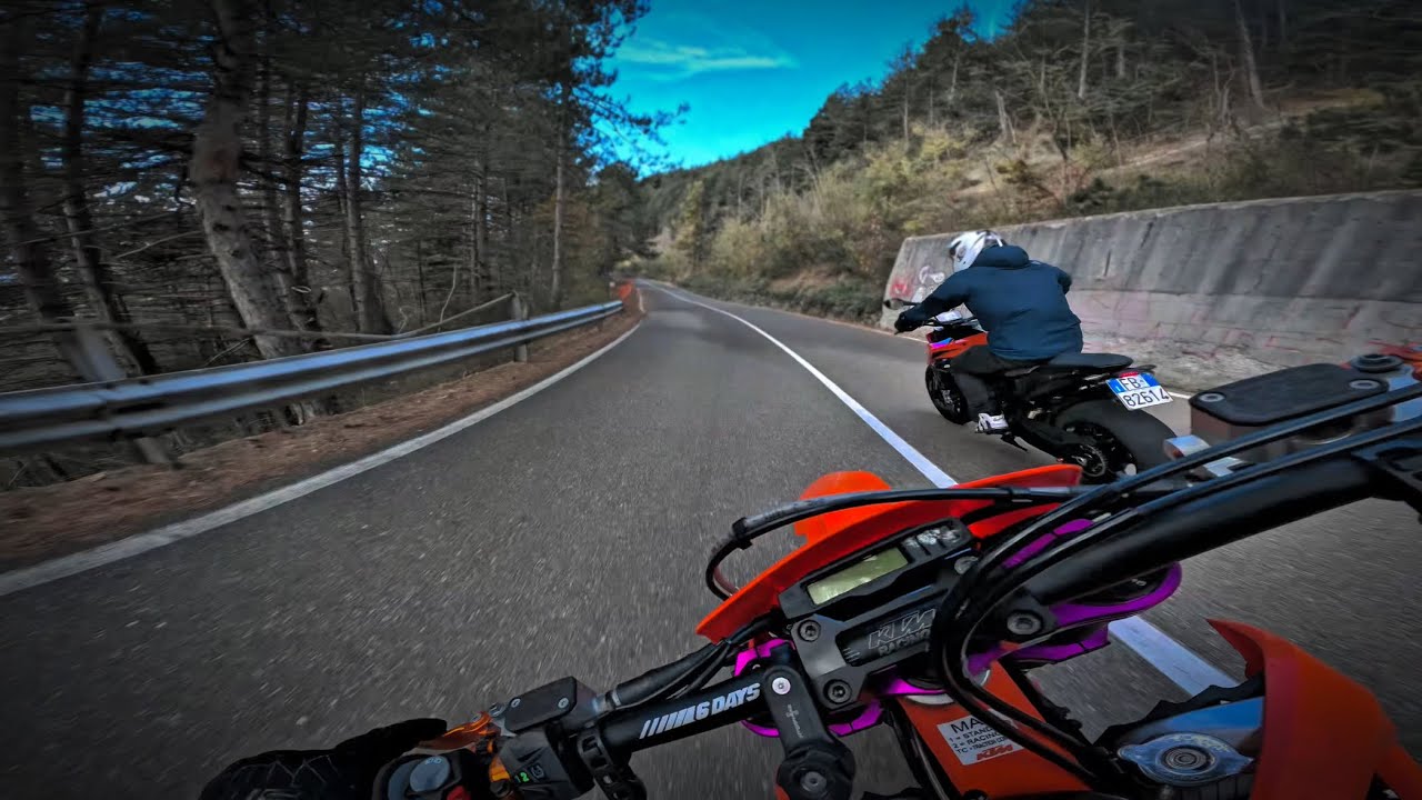 CHILL RIDE CHASING KTM DUKE 790