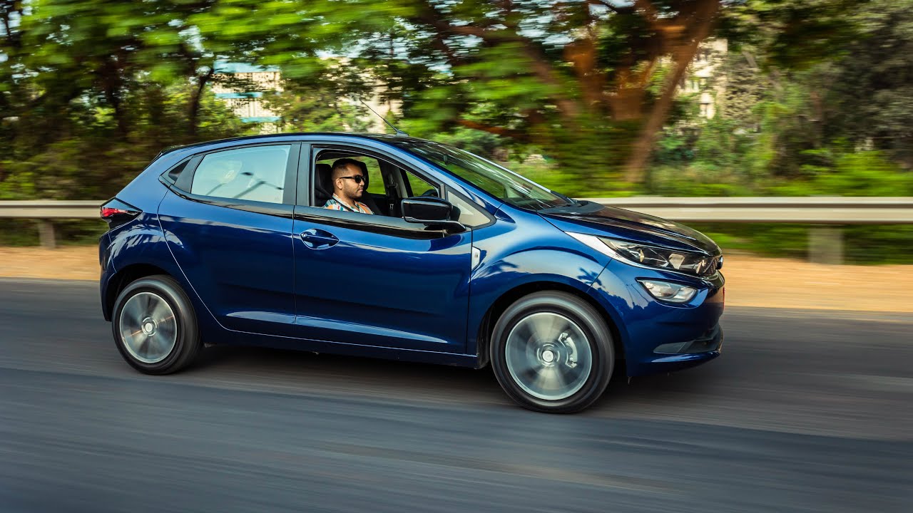 2022 Tata Altroz XZA+ DCA - Most Detailed Drive Review