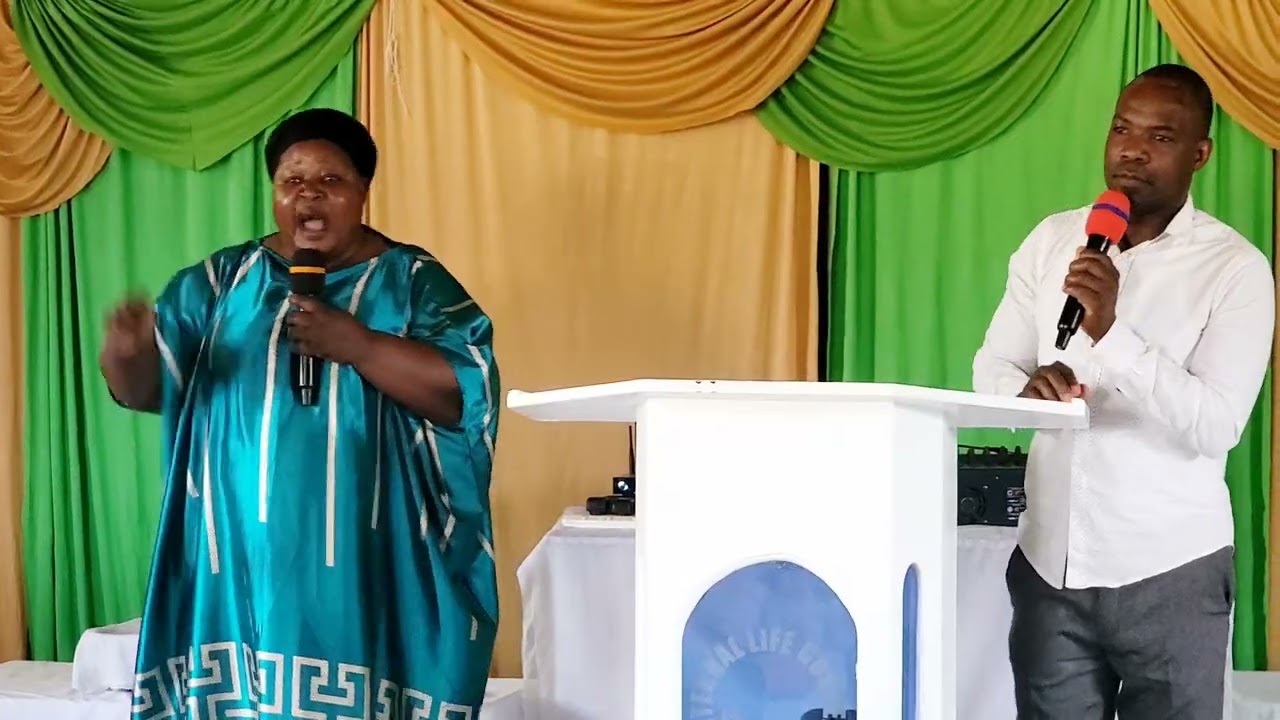 TIYONE NYASAYE 