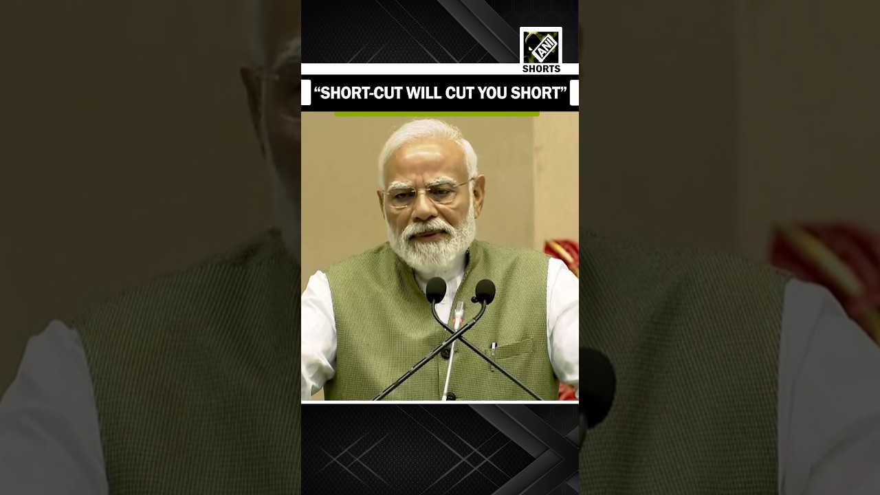 &ldquo;Shortcut will cut you short&rdquo;, PM Modi&rsquo;s msg to youth earns cheers at Ram Nath Kovind&rsquo;s book launch