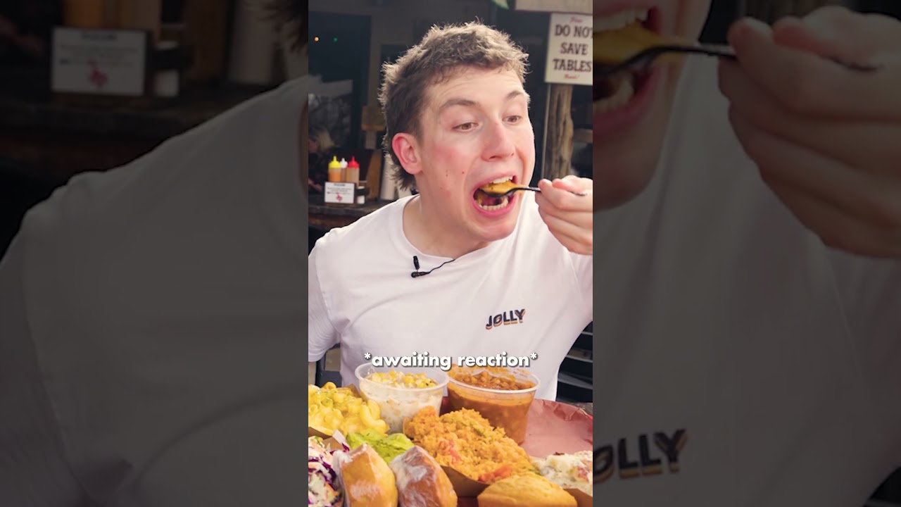Brits try Peach Cobbler for the first time!