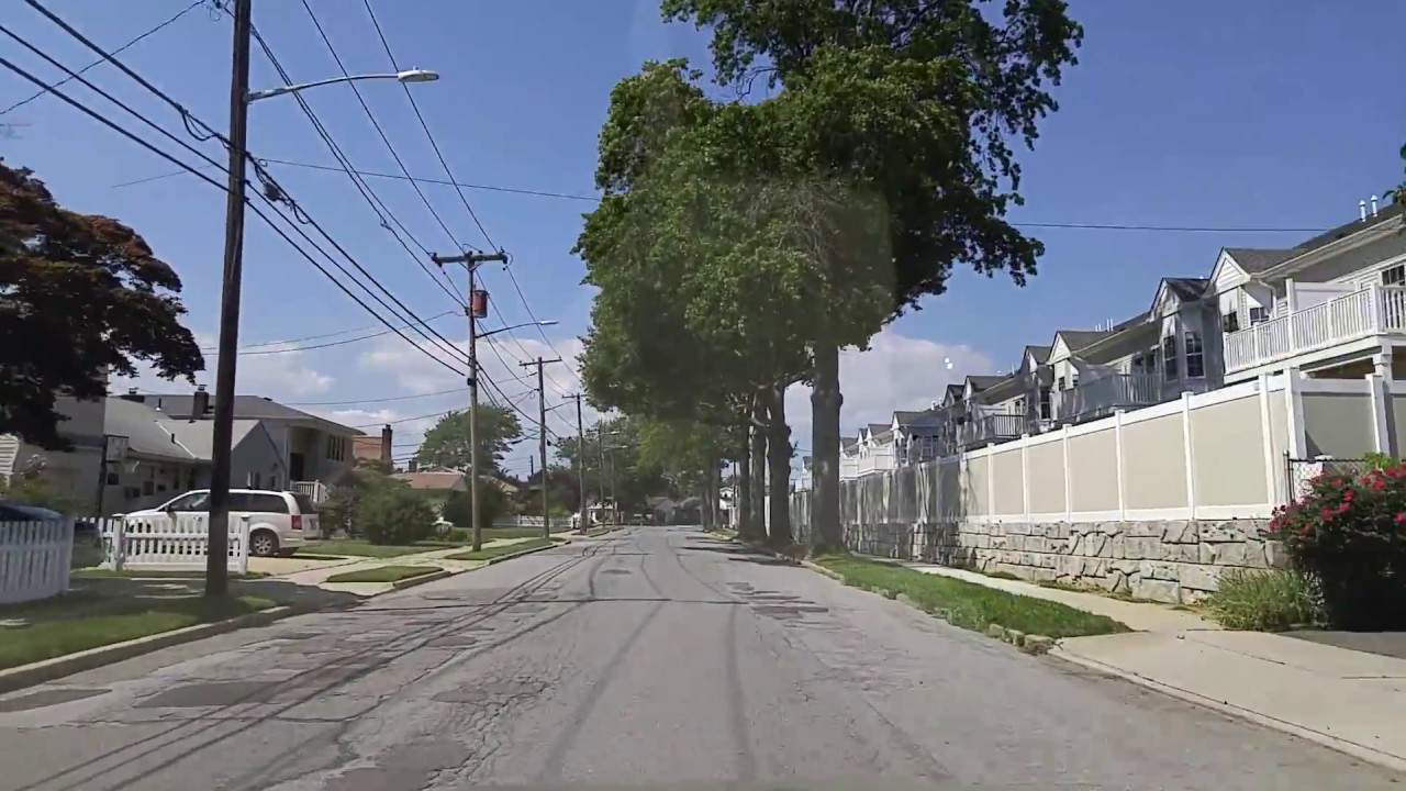 Driving by Seaford in Nassau,New York