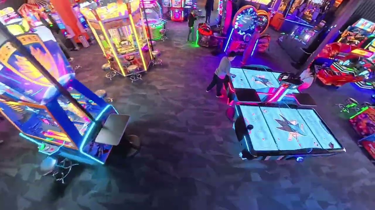 Dave & Buster's opens at Santa Rosa Plaza