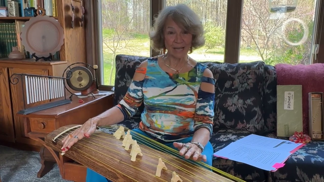 DeeDee Tibbits introduces the Japanese Koto