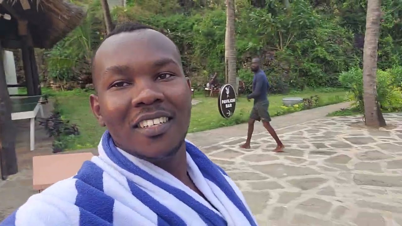 EXPERIENCING THE BEACH IN MOMBASA  @PrideInn Flamingo