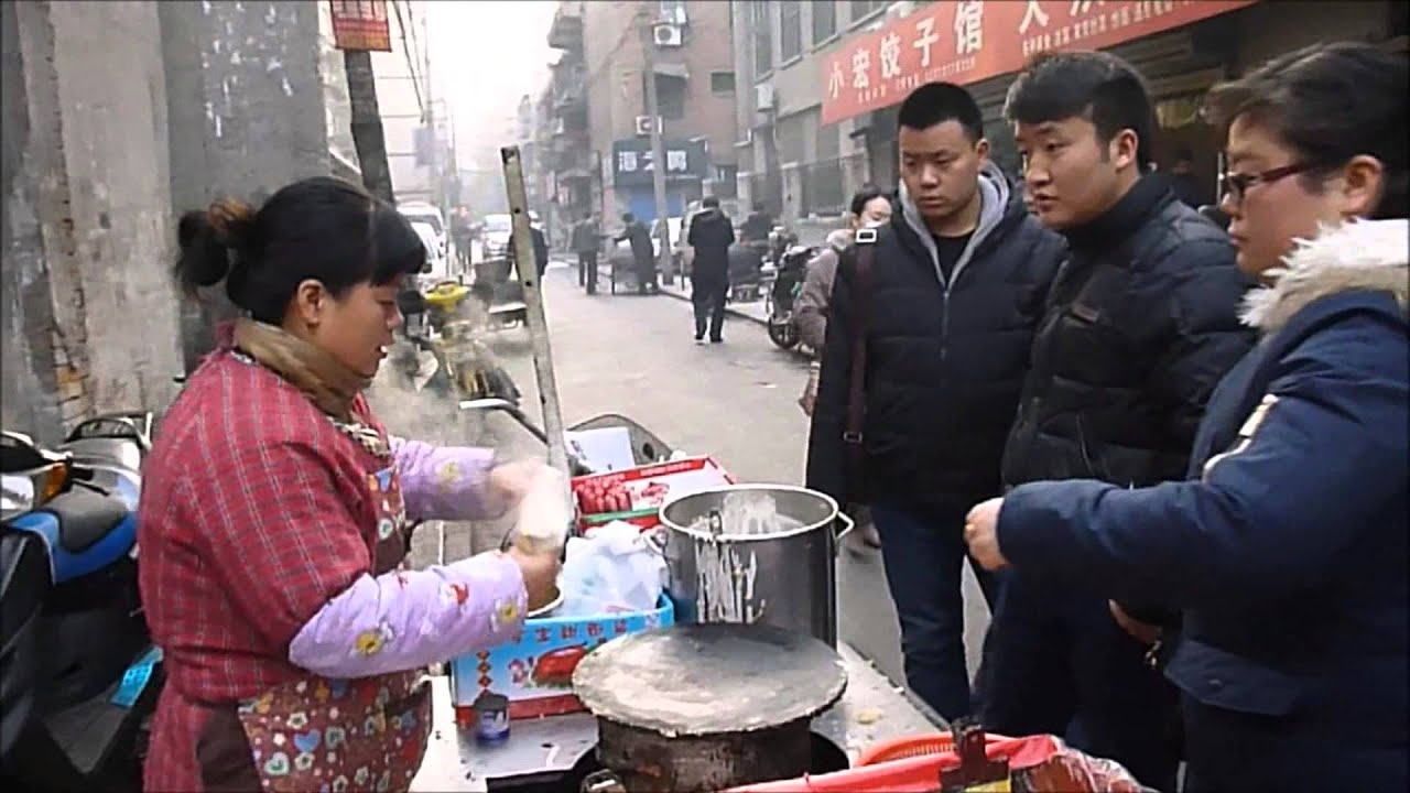 西安　朝食屋台 クレープ